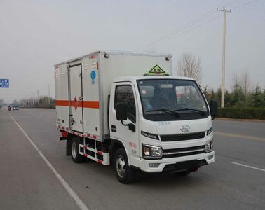 Chunxing  ZZT5040XRY6 Flammable liquid box transport vehicle