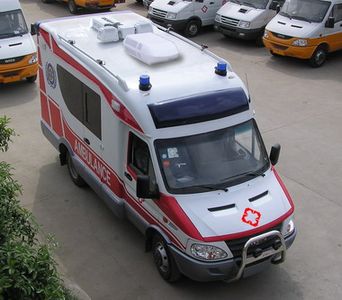 Zhongyi  SZY5041XJHN6 ambulance