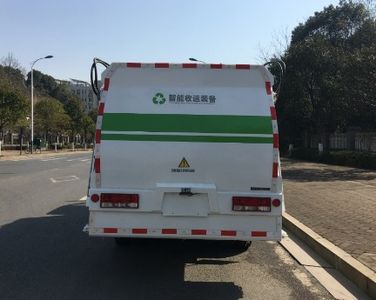 Yuelu  XJY5071ZZZHDE5 Hydraulic Lifter Garbage truck 