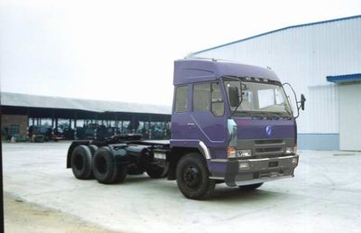 Dongfeng  EQ4246GE1 Tractor