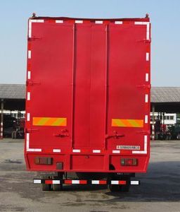 Chenglong  LZ5168XXYM3AA Box transport vehicle