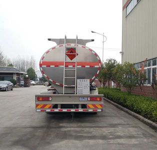 Longxinghui  HLV5320GYYZZ6T5 Aluminum alloy oil tanker