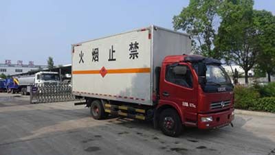 Huatong brand automobiles HCQ5083XRYE5 Flammable liquid box transport vehicle