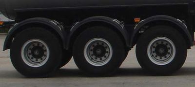 CIMC NTV9400GYQT Semi trailer for liquefied gas transportation