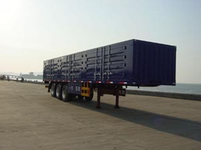 Pengxiang  SDG9390XXY Box transport semi-trailer