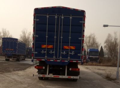 Ouman  BJ5313CCQAB Livestock and poultry transport vehicles