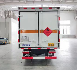 Cheng Li  CL5040XRY6BXW Flammable liquid box transport vehicle