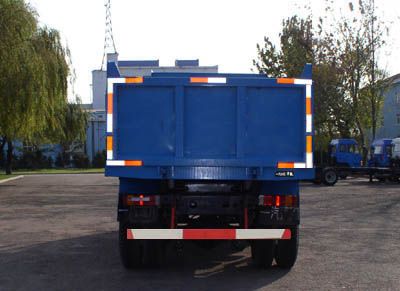 Huakai  CA3200PK2L1T3E3 Dump truck