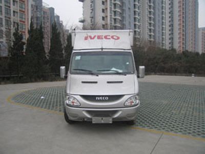 Iveco NJ5044XXYL2ZB Box transport vehicle