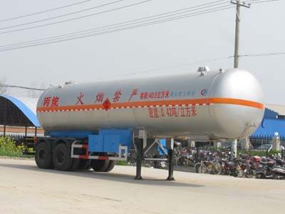 Cheng Liwei CLW9310GYQSemi trailer for liquefied gas transportation