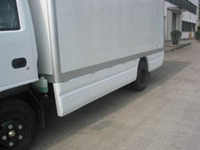 Isuzu  NKR77LLEACJAX Box truck