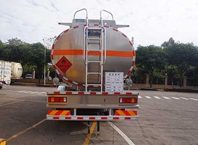 Yunli  LG5260GYYZ5 Aluminum alloy oil tanker