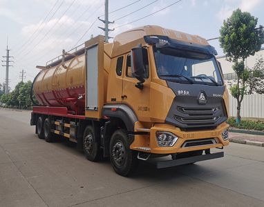 Rongjunda HHX5317GQWZ6Cleaning the suction truck