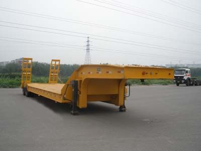 Huanda  BJQ9402TDP Low flatbed semi-trailer