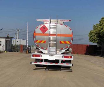 Zhuanwei  HTW5311GYYLCC Aluminum alloy oil tanker