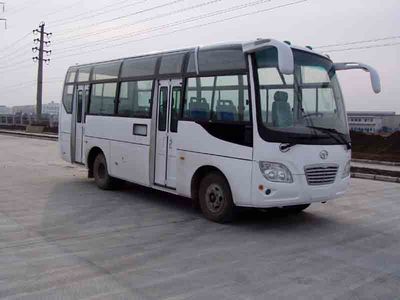 The Taihu Lake XQ6752TQ2 coach