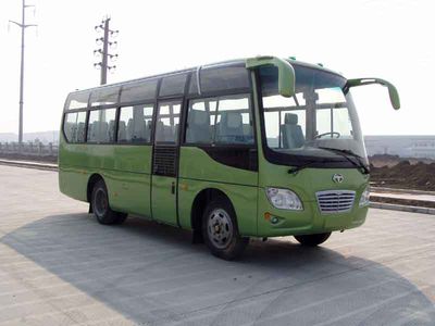 The Taihu Lake XQ6752TQ2 coach