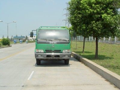 Dongfeng  EQ1084G40D5A Truck