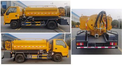 Cheng Li  CL5070GQW6CC Cleaning the suction truck