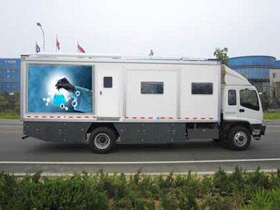 Guangtai brand automobile WGT5160XYL Medical vehicle