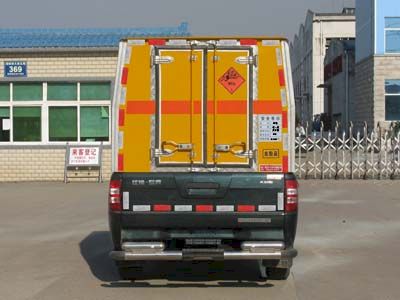 Cheng Liwei  CLW5022XQY3 Explosive equipment transport vehicle