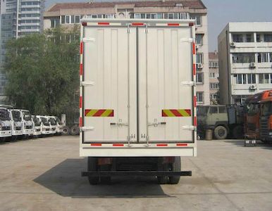 Haowo  ZZ5167XXYG4215D1 Box transport vehicle