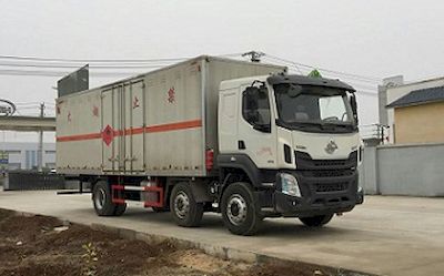 Cheng Liwei CLW5251XRYL5Flammable liquid box transport vehicle