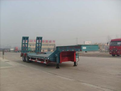 Liangshan Dongyue  CSQ9202TDPA Low flatbed transport semi-trailer