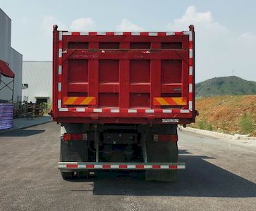 Chenglong  LZ3311H5FC1 Dump truck