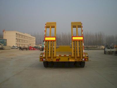 Qiqiang  JTD9401TDP Low flatbed semi-trailer