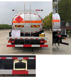 Zhuanwei  HTW5181GYYDQ6 Oil tanker