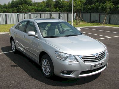 Toyota GTM7200GBNAVI Sedan