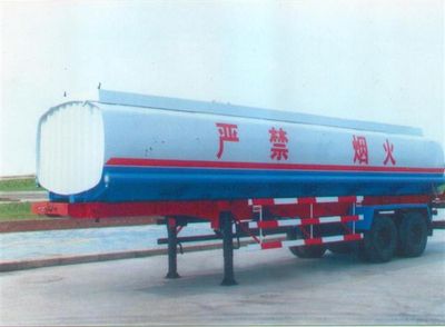 Yunhe  WHG9270GYY Oil transport semi-trailer