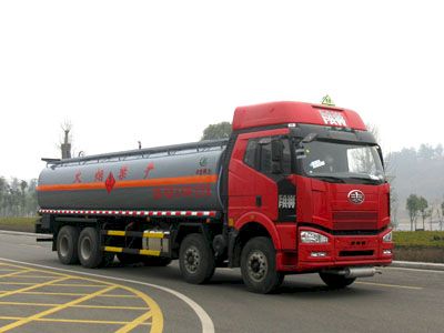 Cheng Liwei  CLW5313GHYC3 Chemical liquid transport vehicle