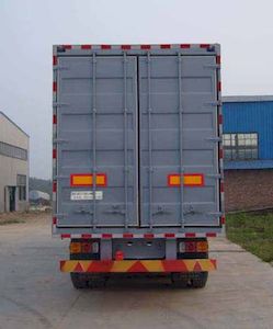 Tuoshan  WFG9405XXY Box transport semi-trailer