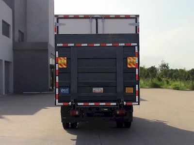 Haoman  ZZ5048XLCG17FB6 Refrigerated truck