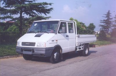 Iveco NJ1037LFS1B2 Iveco double row cargo truck