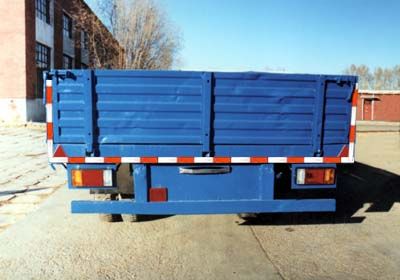 Wild Camel DQG9350 Semi trailer