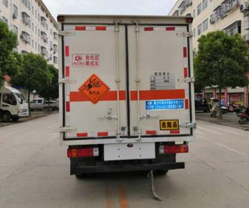 Cheng Liwei  CLW5040XQYC6 Explosive equipment transport vehicle