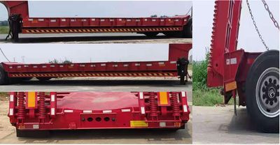 Xinke brand automobiles LXK9381TDP Low flatbed semi-trailer