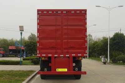 Qingte  QDT9400XXY Box transport semi-trailer