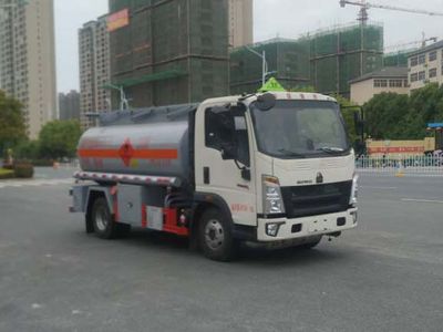 New Dongri  YZR5097GYYZ6 Oil tanker