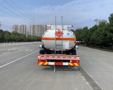 Chufei  CLQ5180GYY6CA Oil tanker