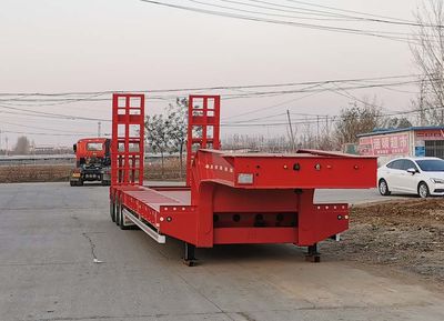 Hualiang Tianhong  LJN9400TDPT Low flatbed semi-trailer