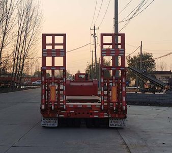 Hualiang Tianhong  LJN9400TDPT Low flatbed semi-trailer