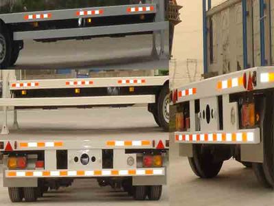 Qindao  QD9331TDP Low flatbed semi-trailer