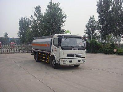 Fuxi  XCF5110GYYD Oil tanker