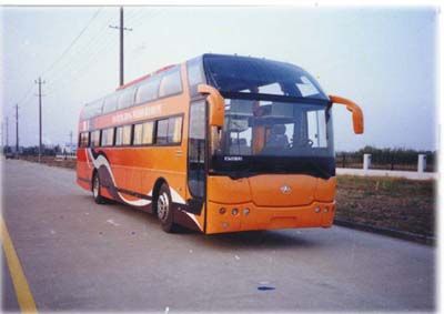 Medium to large YCK6121HGW5ASleeper coach