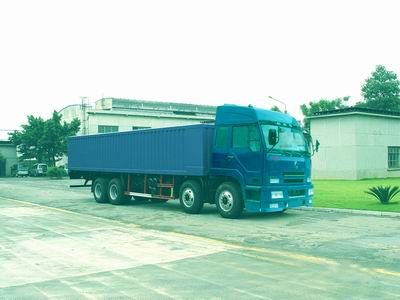 Dongfeng  EQ5311XXYGE1 Box transport vehicle