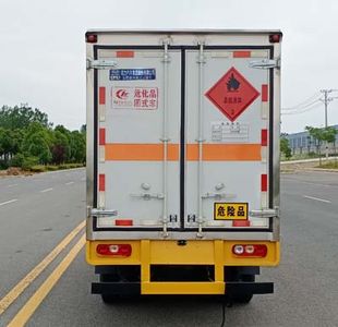 Cheng Li  CL5043XRY6WX Flammable liquid box transport vehicle